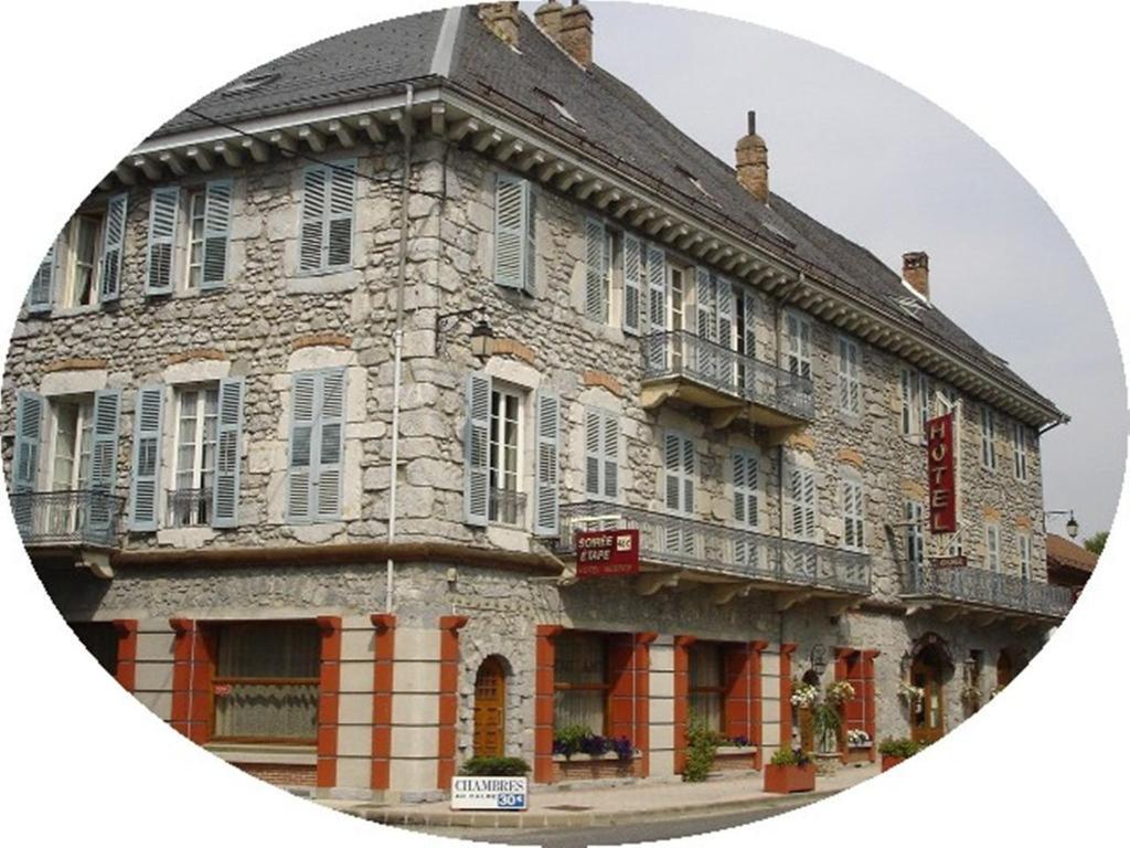 Hotel George Montmelian Ngoại thất bức ảnh